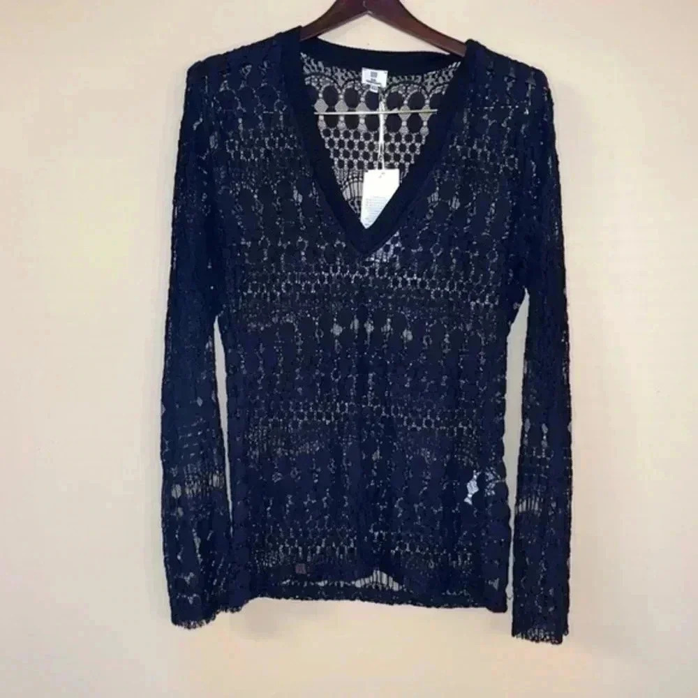 Gil Santucci Black Sexy Lace Long Sleeve Top Size M NWT